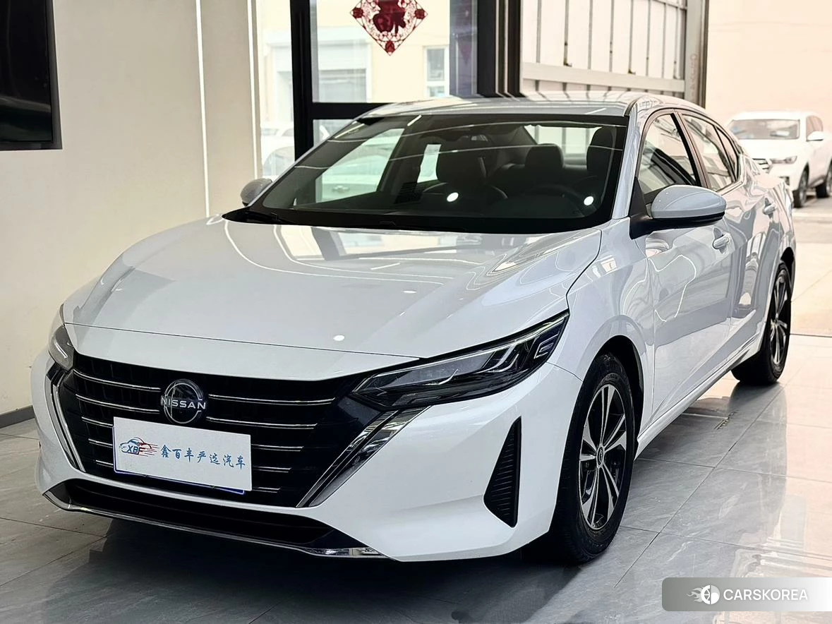 Nissan Sylphy 2023 Белый из Китая