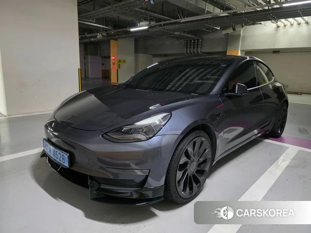Tesla Model 3 2021 Серый из Кореи