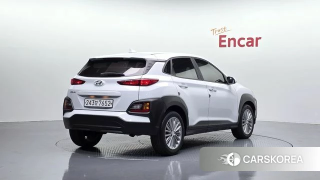 Hyundai Kona 2019 Белый из Кореи