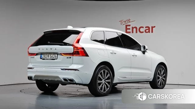 Volvo XC60 second Generation 2021 Белый из Кореи