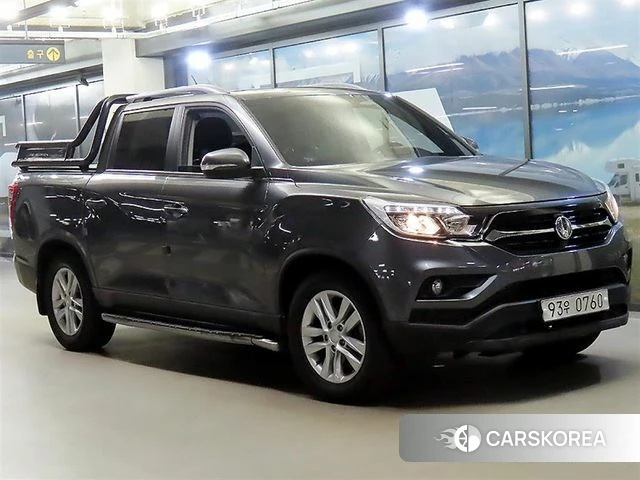 Ssangyong Rexton Sports 2018 Серый из Кореи