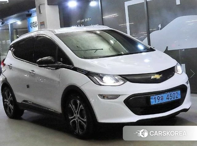Chevrolet (GM Daewoo) Bolt EV 2019 Белый из Кореи