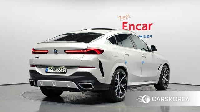 BMW X6 (G06) 2022 Белый из Кореи