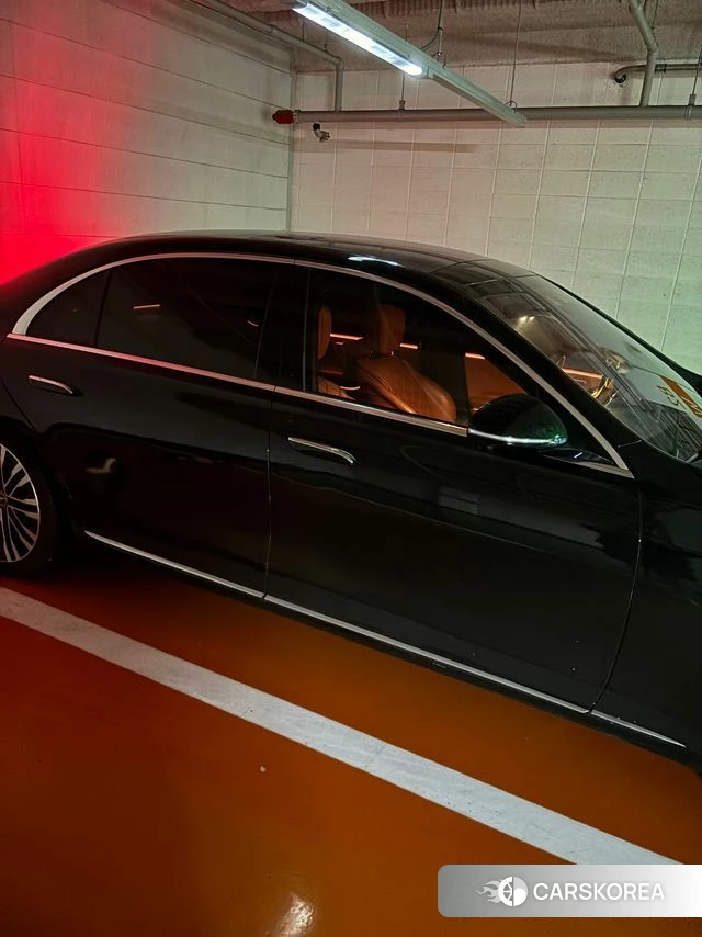 Mercedes-Benz S-Class W223 2021 Черный из Кореи