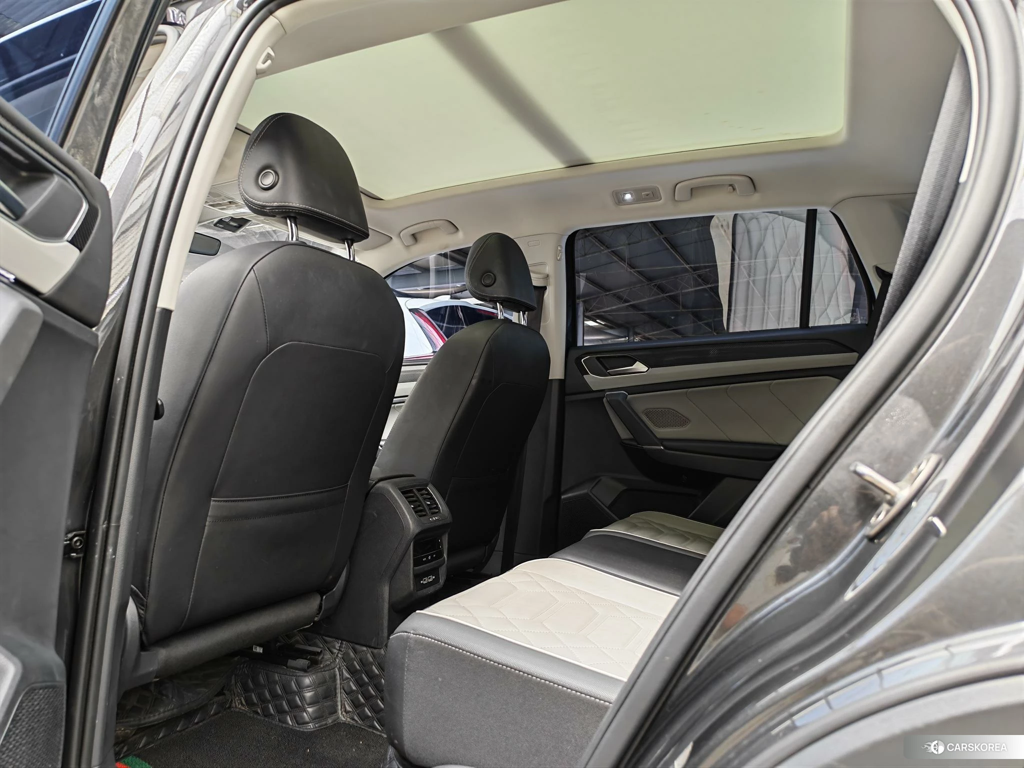 Volkswagen Tayron 2022 Черный из Китая