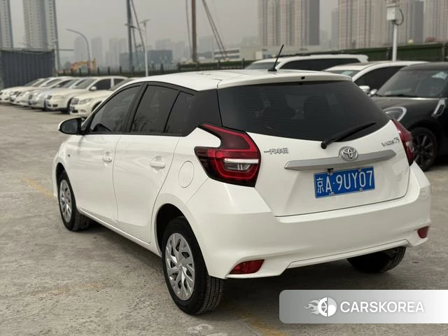Toyota Vios 2021 Белый из Китая