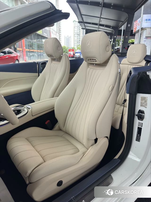 Mercedes-Benz E-Class 2022 Белый из Китая