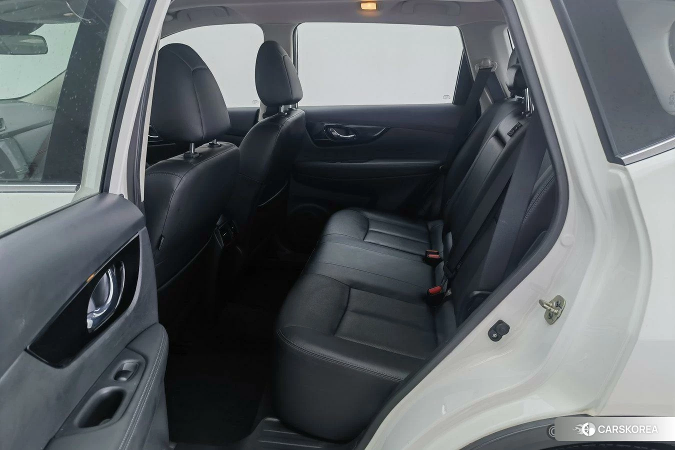 Nissan X-Trail 2020 Белый из Китая