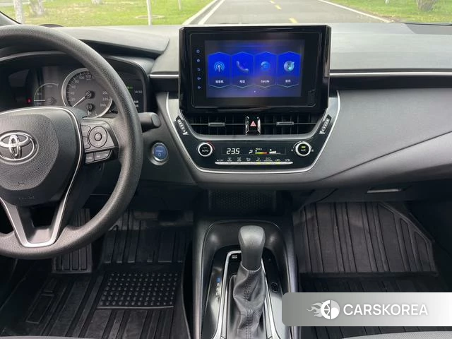 Toyota Levin 2021 Белый из Китая