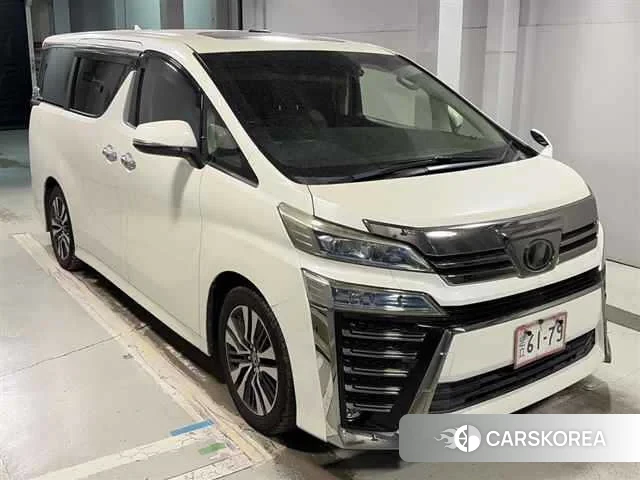 Toyota Vellfire 2018 из Японии