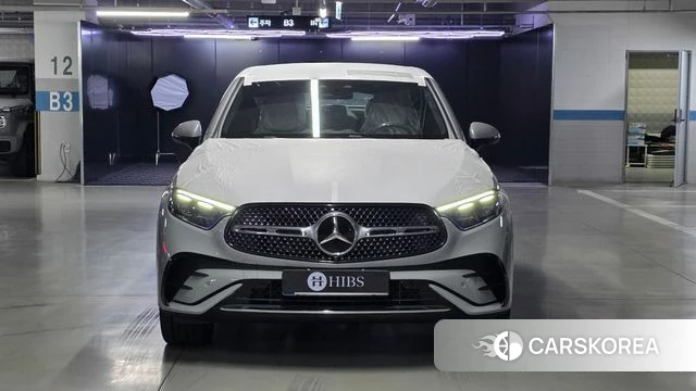 Mercedes-Benz GLC-Class X254 2026 Серебристо-серый из Кореи