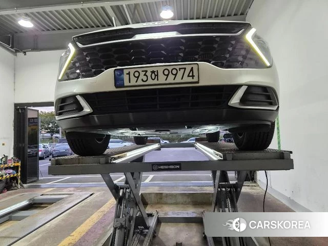 Kia Sportage 5th Generation Hybrid 2022 Белый из Кореи