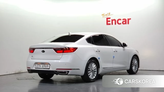Kia Come New K7 2018 Белый из Кореи
