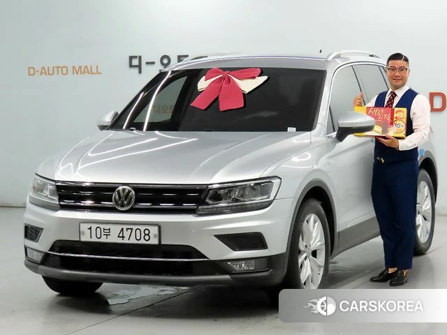 Volkswagen Tiguan second Generation 2018 Серебряный из Кореи