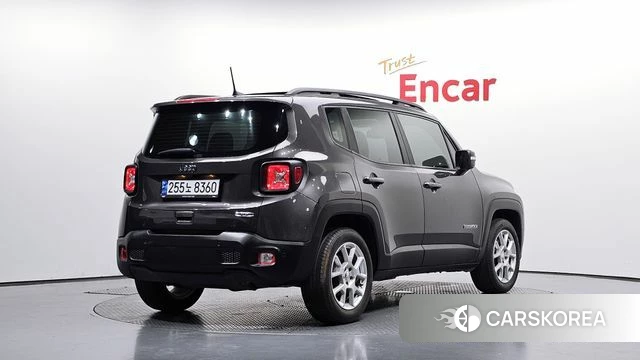 Jeep Renegade 2021 Серый из Кореи
