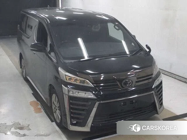 Toyota Vellfire 2020 из Японии