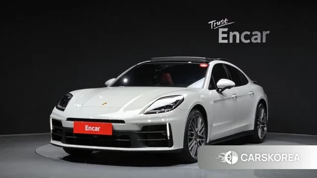 Porsche Panamera (976) 2025 Серебристо-серый из Кореи