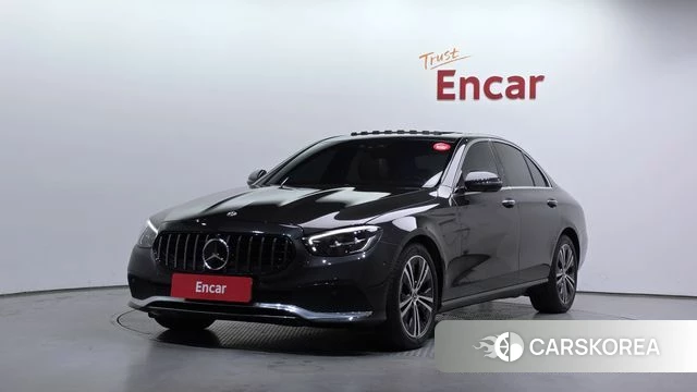 Mercedes-Benz E-Class W213 2022 Серый из Кореи