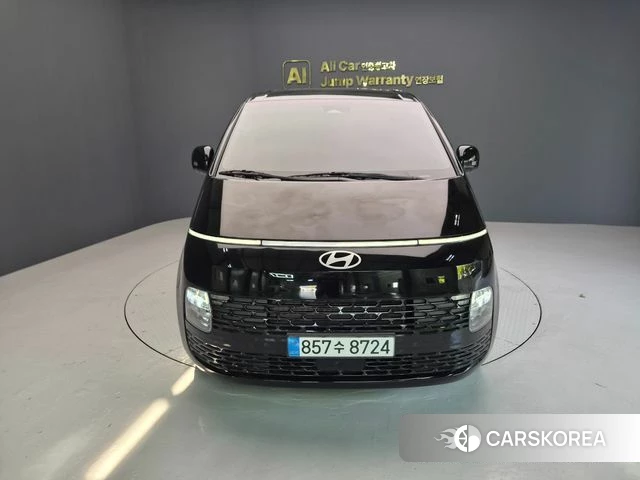 Hyundai Staria 2025 Черный из Кореи