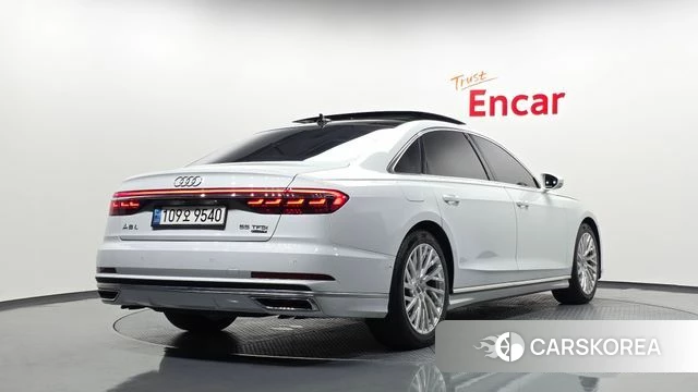 Audi A8 (D5) 2019 Белый из Кореи