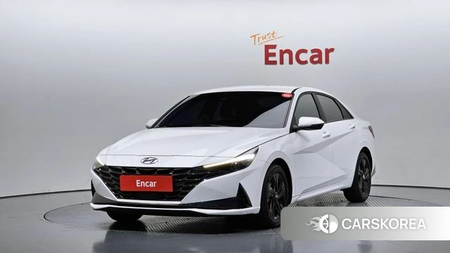 Hyundai Avante Hybrid (CN7) 2023 Белый из Кореи