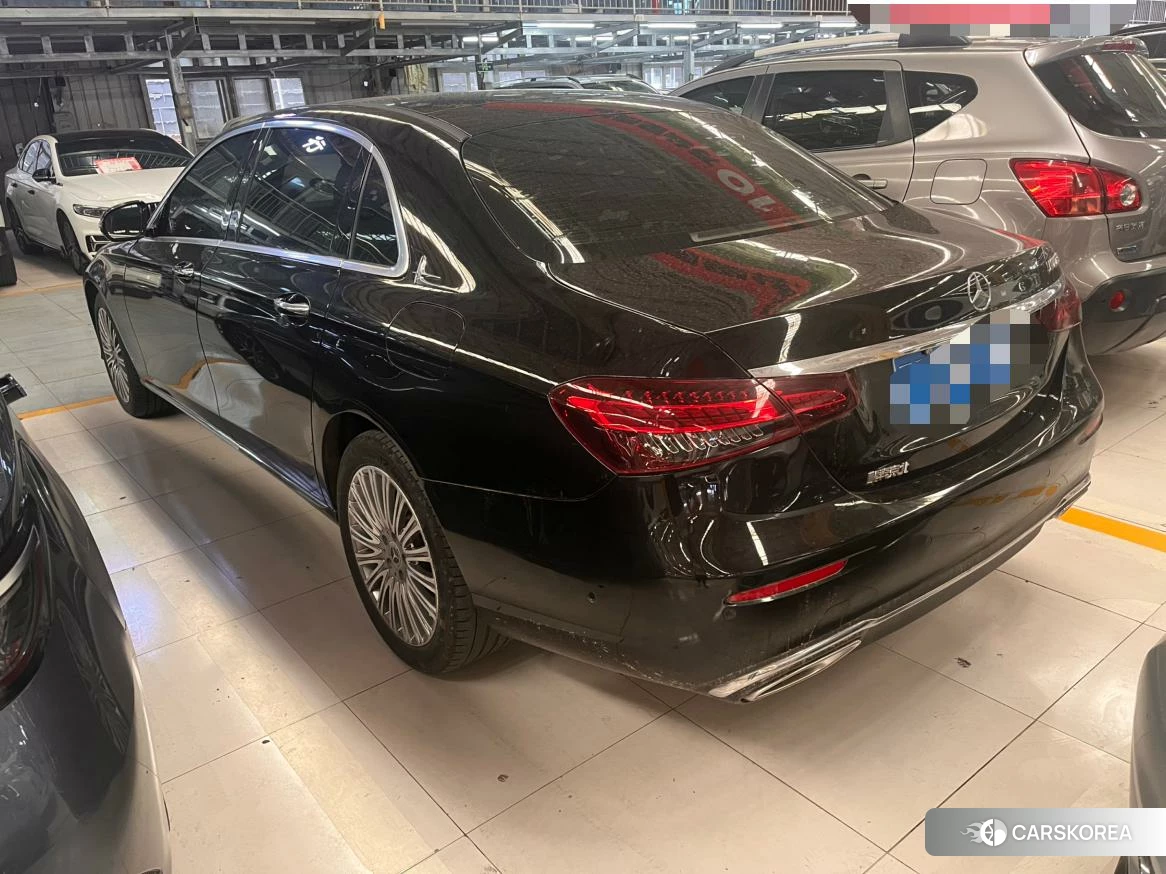 Mercedes-Benz E-Class 2021 Черный из Китая