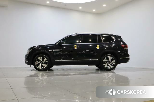 Volkswagen Teramont 2024 Черный из Китая