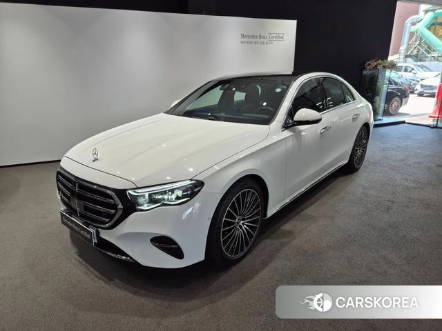 Mercedes-Benz E-Class W214 2025 Белый из Кореи