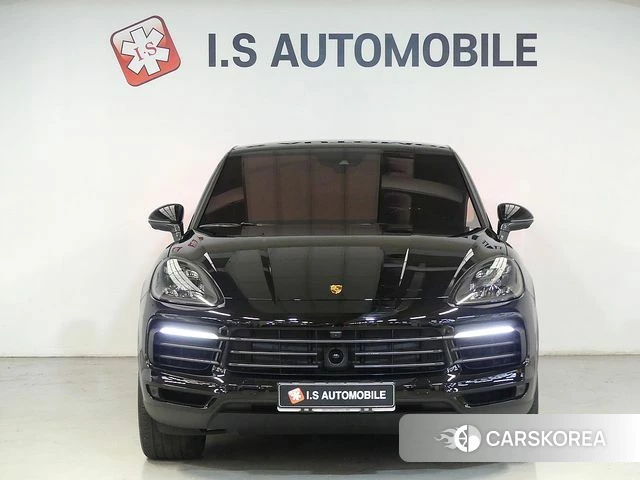 Porsche Cayenne (PO536) 2022 Черный из Кореи