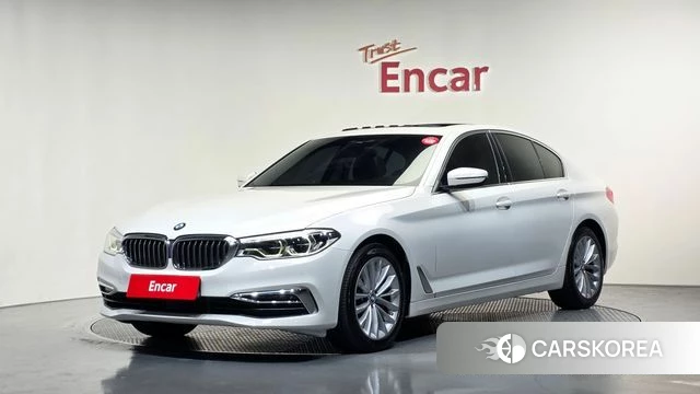 BMW 5 Series (G30) 2019 Белый из Кореи