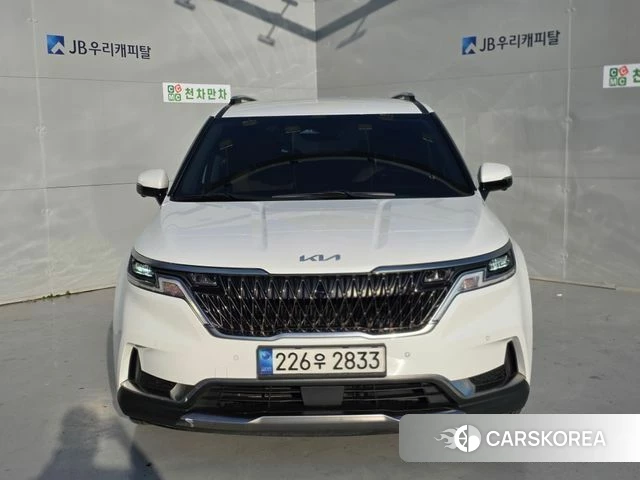 Kia Carnival 4th generation 2023 Белый из Кореи