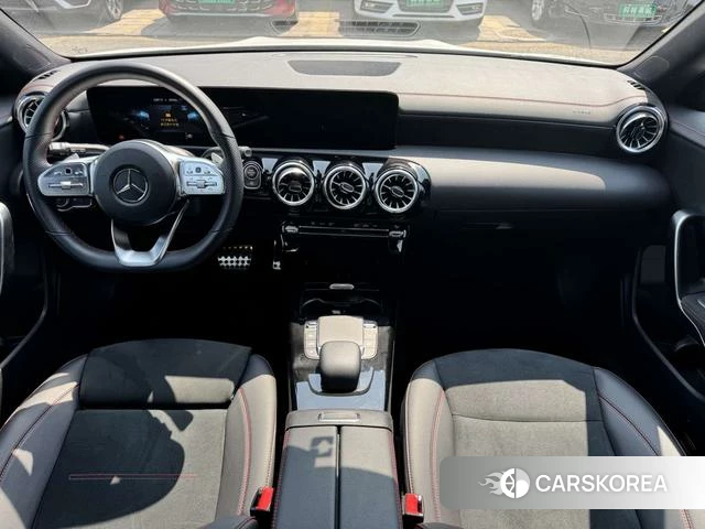 Mercedes-Benz CLA 2023 Белый из Китая