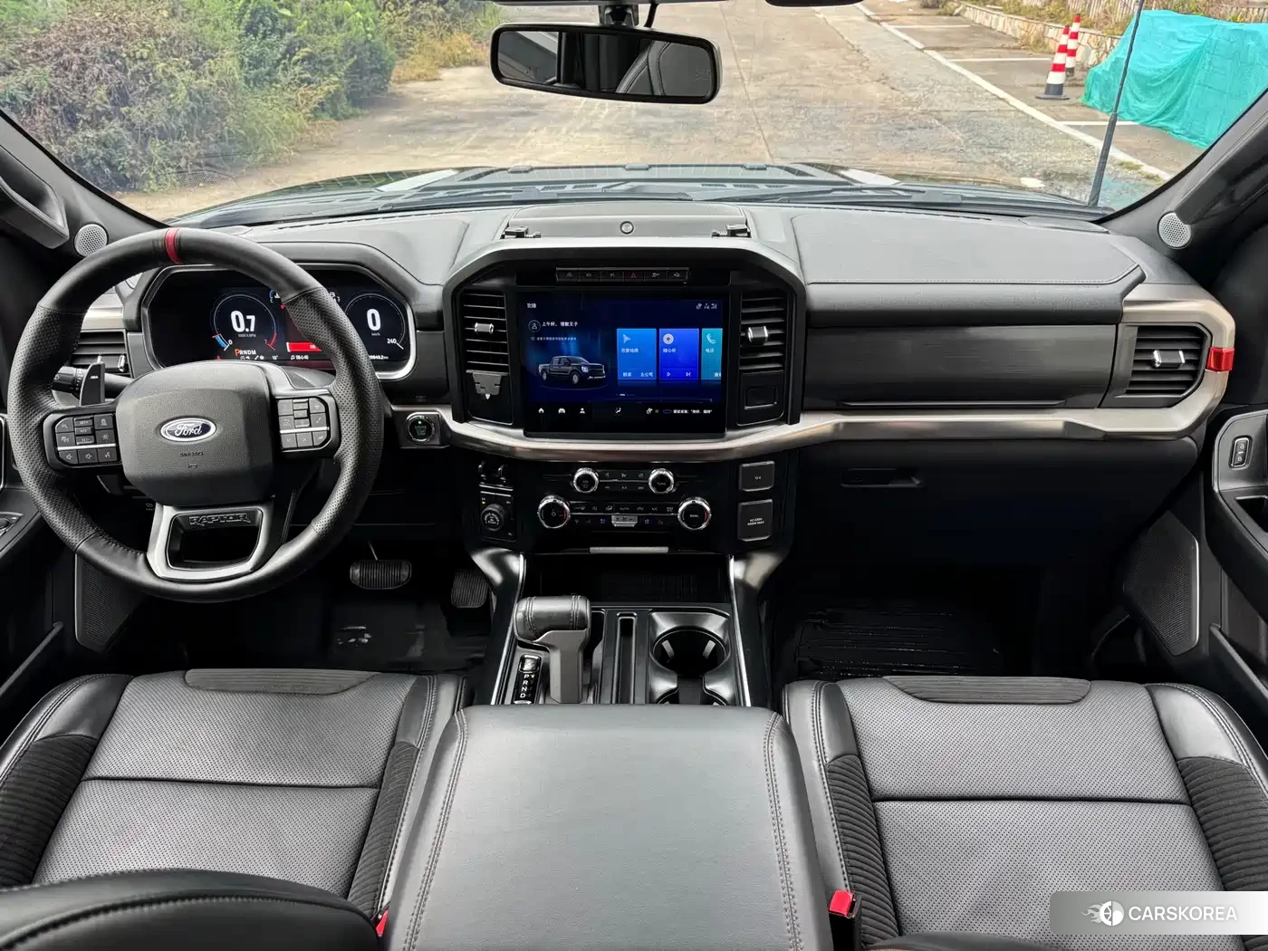 Ford F-150 2023 Черный из Китая