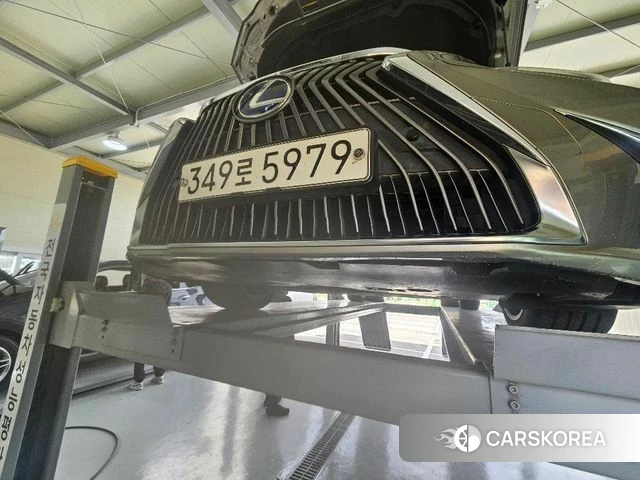 Lexus ES300h 7th generation 2020 Серый из Кореи