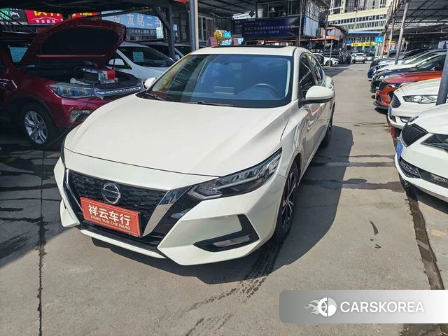 Nissan Sylphy 2022 Белый из Китая