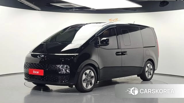 Hyundai Staria 2023 Черный из Кореи