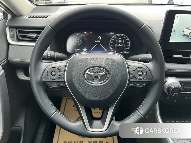 Toyota Wildlander 2023 Белый из Китая