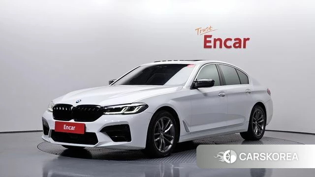 BMW 5 Series (G30) 2018 Белый из Кореи