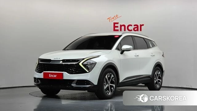 Kia Sportage 5th Generation Hybrid 2023 Белый из Кореи