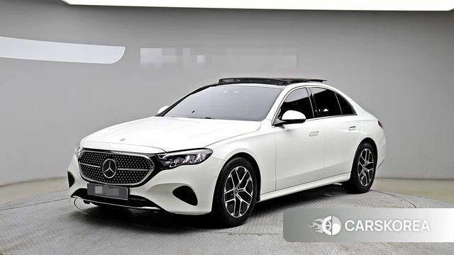 Mercedes-Benz E-Class W214 2024 Белый из Кореи