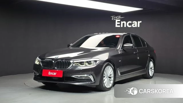 BMW 5 Series (G30) 2018 Серый из Кореи