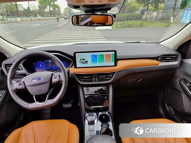 Ford Escape 2022 Белый из Китая
