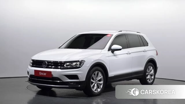 Volkswagen Tiguan second Generation 2018 Белый из Кореи