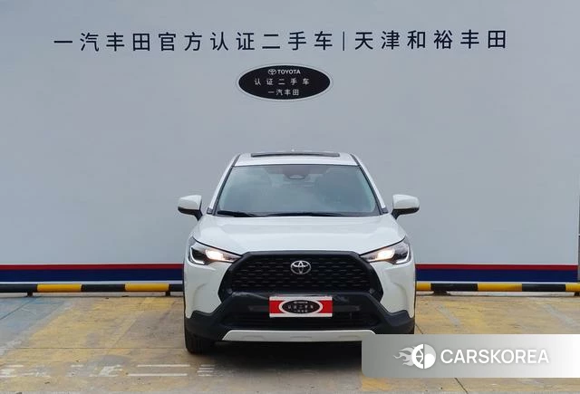 Toyota Corolla 2025 Белый из Китая