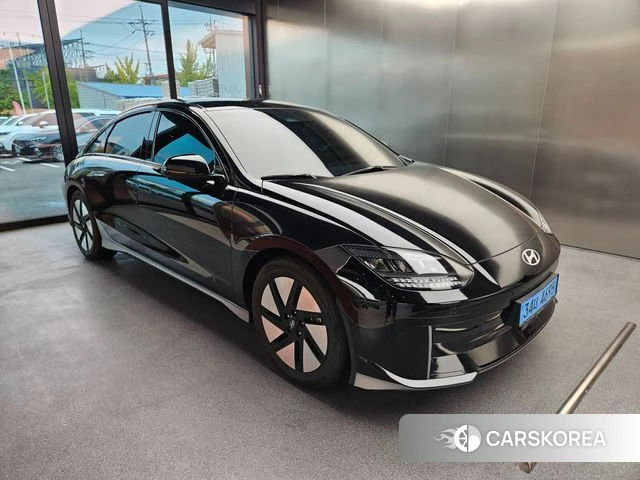 Hyundai Ionic 6 2022 Черный из Кореи
