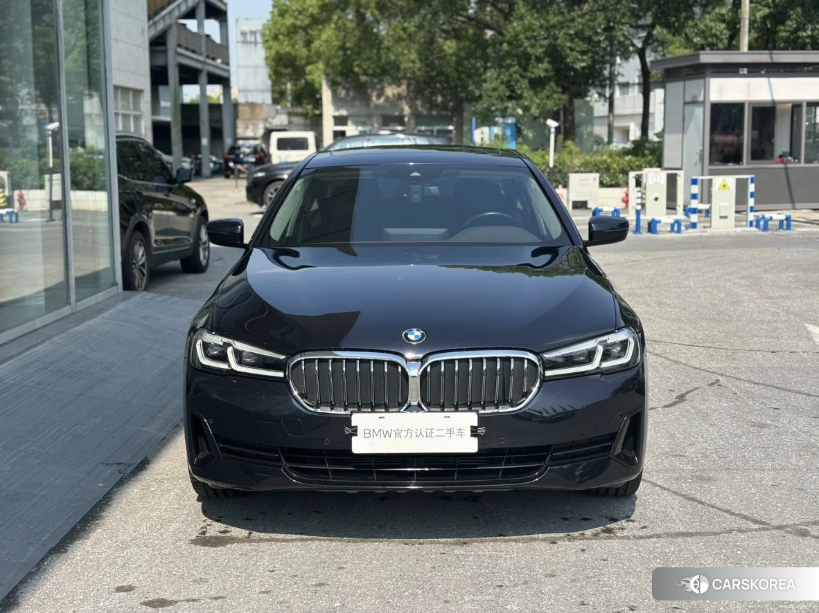 BMW 5 series 2021 Черный из Китая