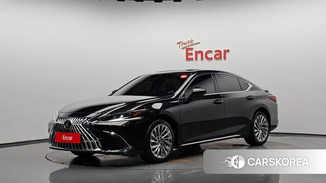 Lexus ES300h 7th generation 2026 Черный из Кореи