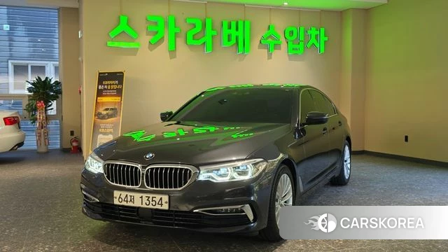 BMW 5 Series (G30) 2019 Серый из Кореи
