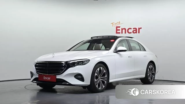 Mercedes-Benz E-Class W214 2026 Белый из Кореи