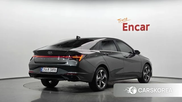 Hyundai Avante (CN7) 2023 Серый из Кореи